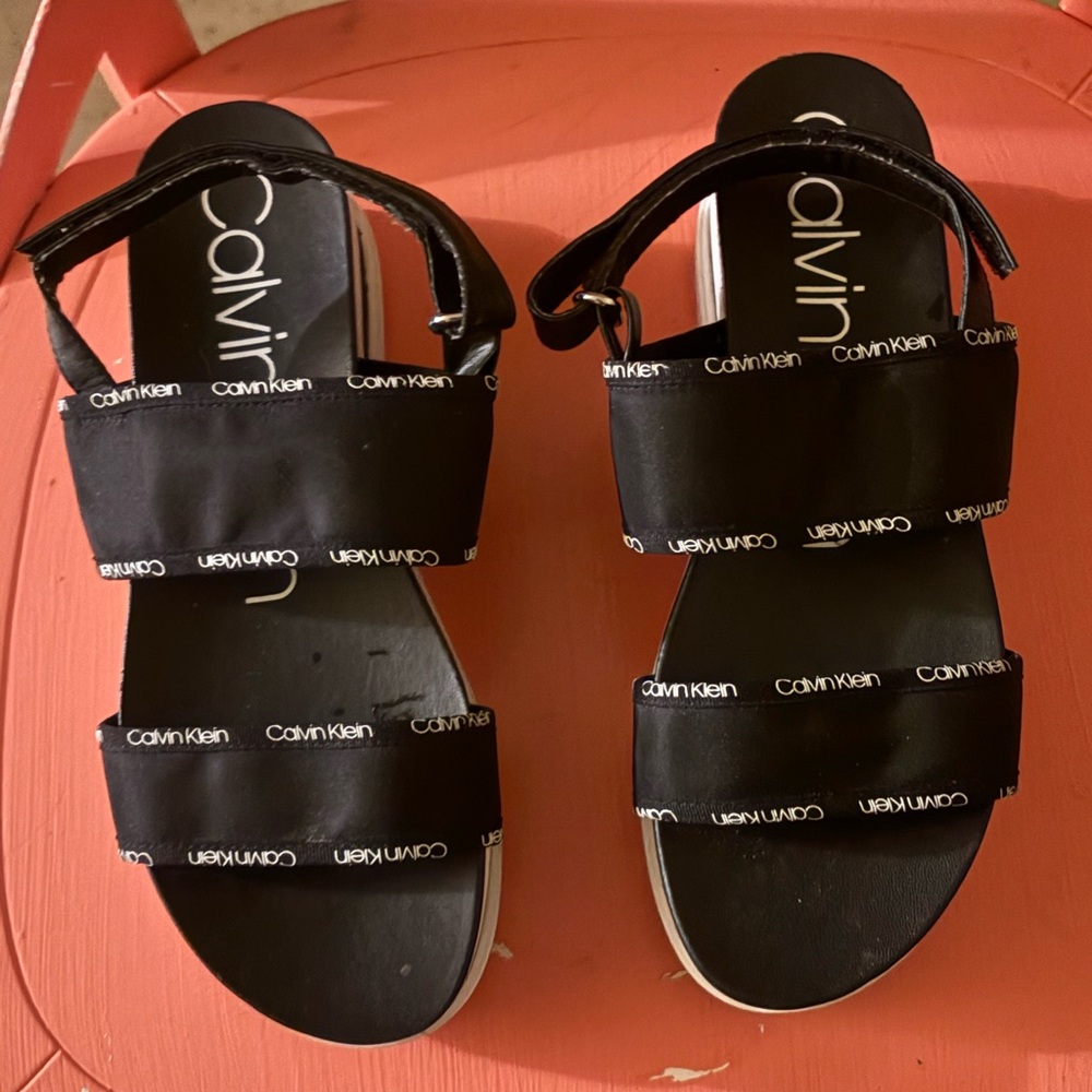 CALVIN KLEIN PLATFORM SANDALS